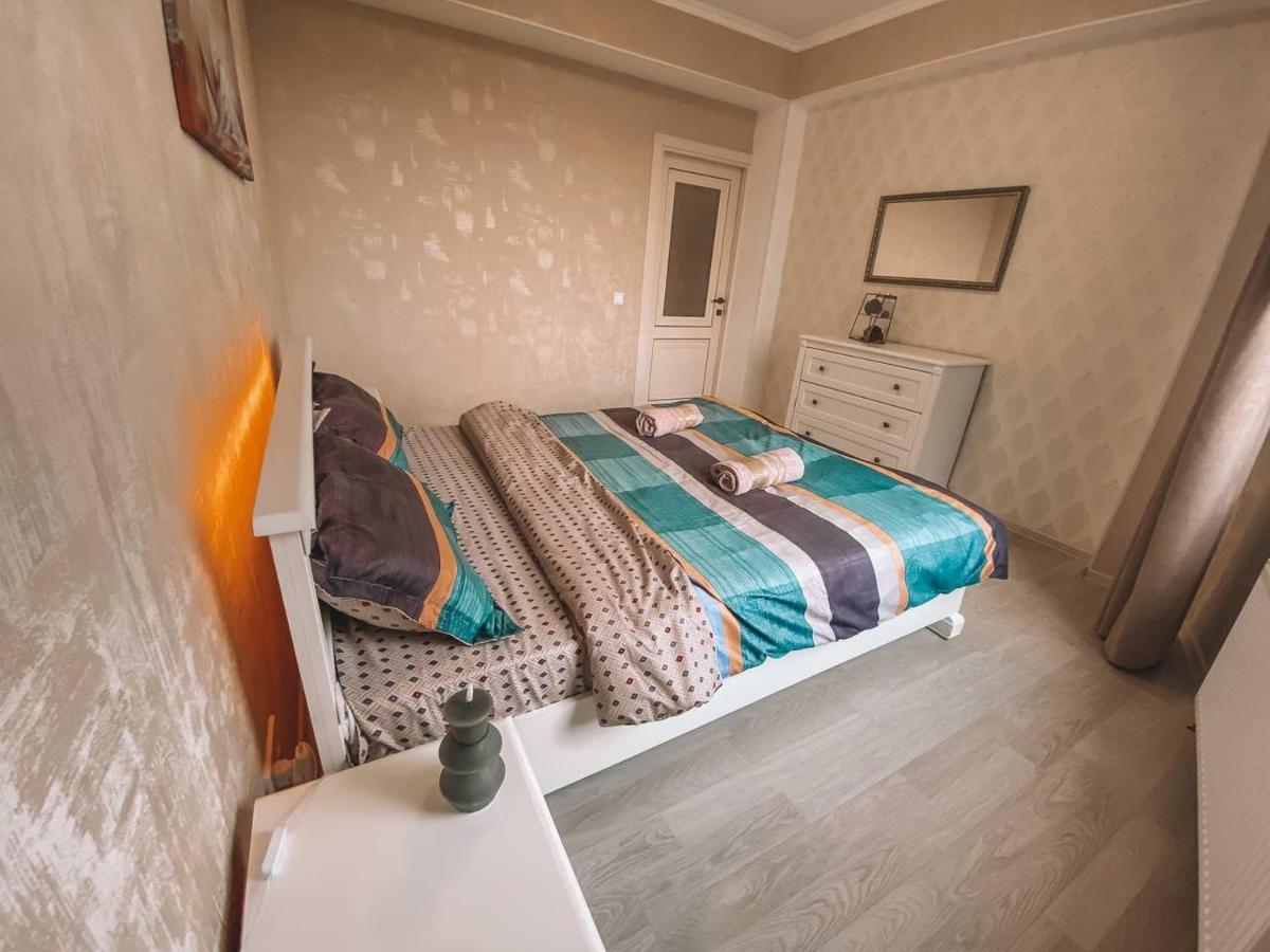 Luxury Sky Apartment Кишинев Екстериор снимка