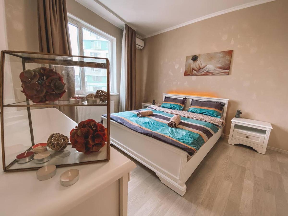 Luxury Sky Apartment Кишинев Екстериор снимка